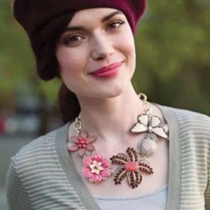 🔥SOLD🔥Stella & Dot Garden Party Necklace RARE